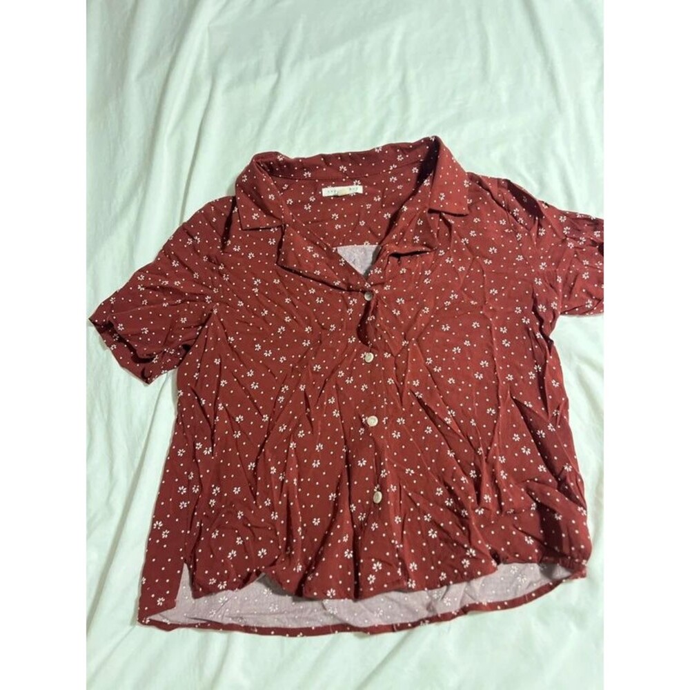 Women’s button blouse shirt, rusty red floral size small copper key